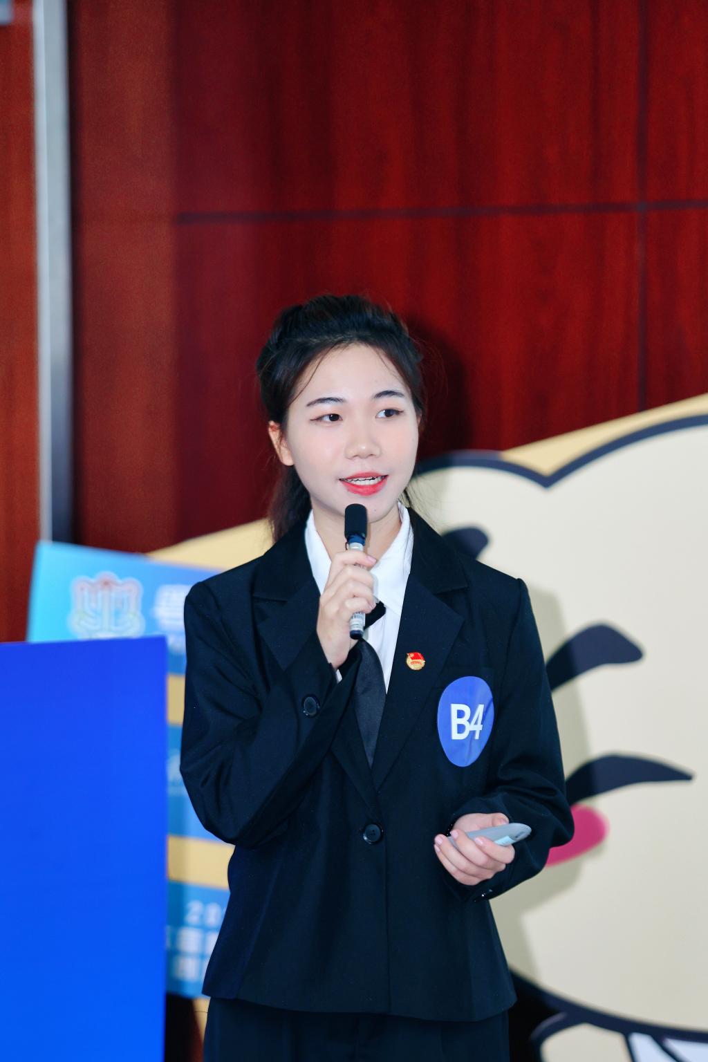 英国上市公司365