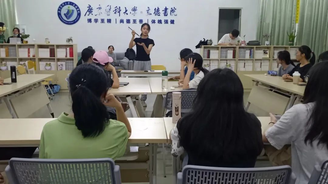 英国上市公司365