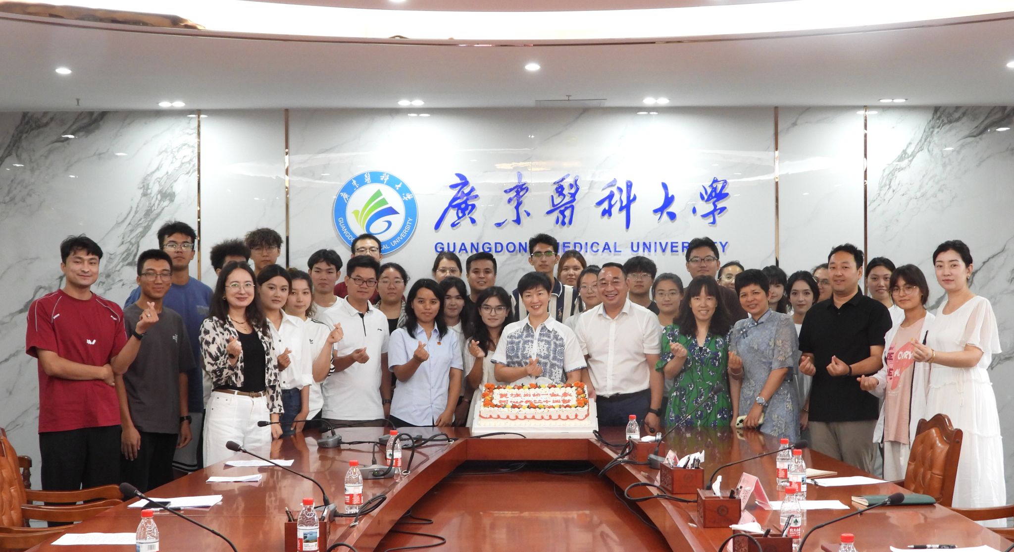 英国上市公司365